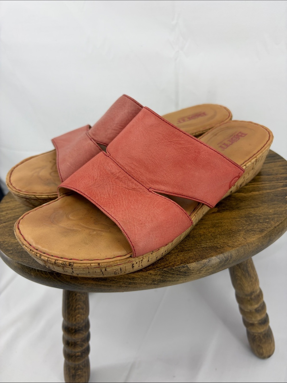 Born Womens Coral Leather Cork 2-strap Sandals Slides Low Wedge, sz 9